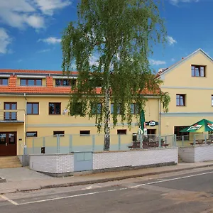 Penzion A Restaurace Simanda